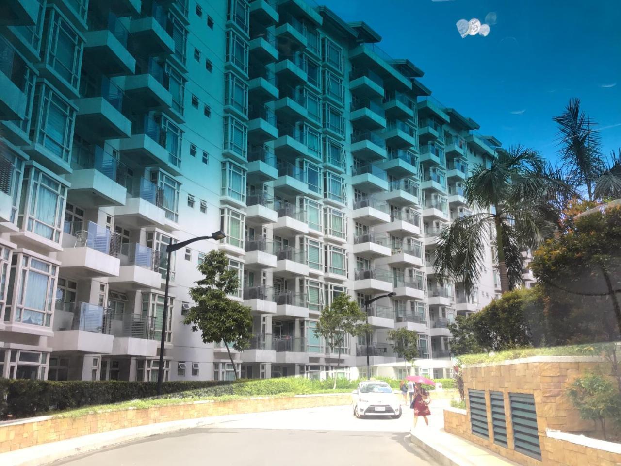 Condo At Parkside Villas Across The Airport مانيلا المظهر الخارجي الصورة